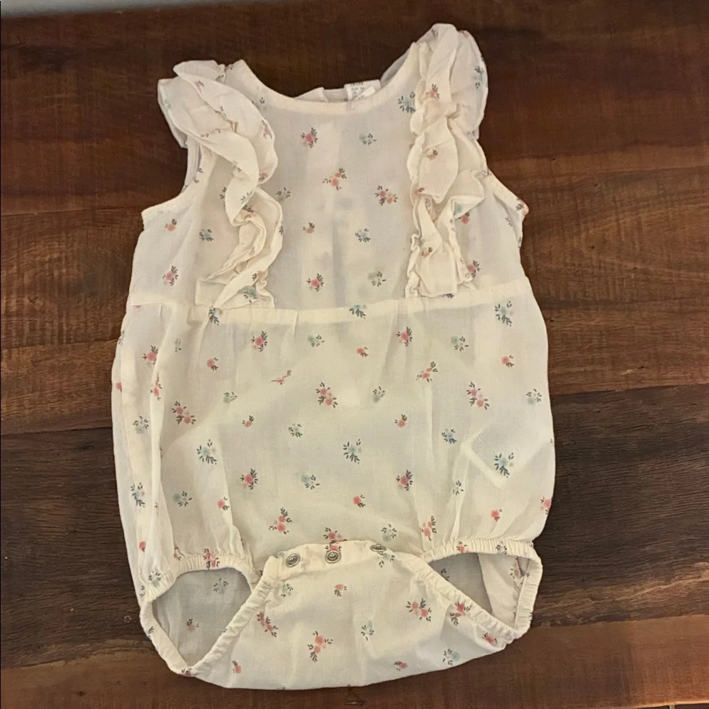 H&M Cream Floral Diaper Cover